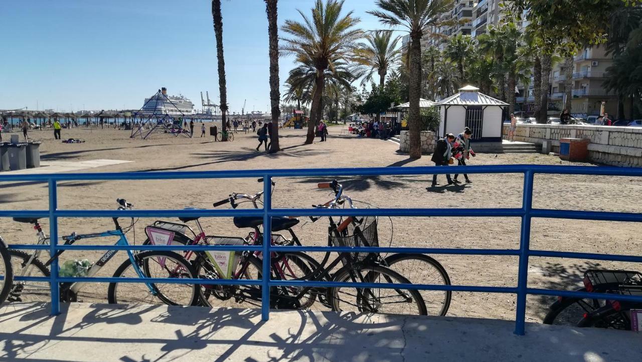 Costa Del Sol Primera Linea De Playa Malagueta Malaga Exterior photo